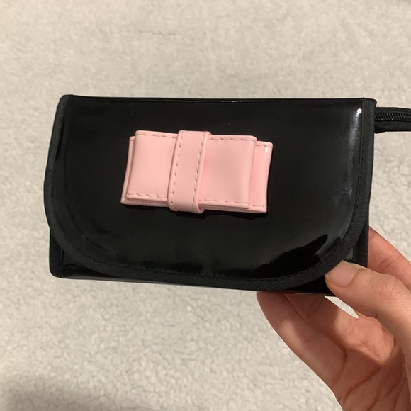 Black Patent Makeup Bag with Pink Bow - Picture 2 of 15